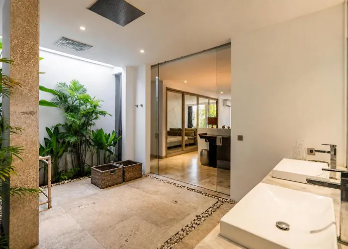 Villa Layang-layang - Luxury 3br Architectural Private Pool In Canggu (Bali)