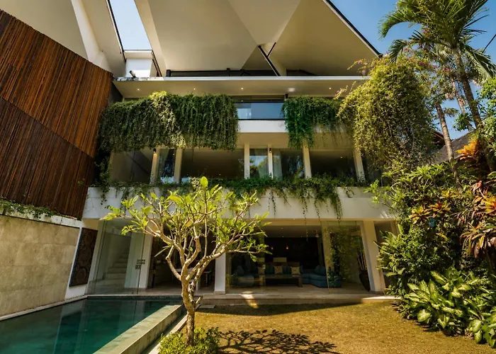 Layang-layang - Luxury 3br Architectural Private Pool In Villa Canggu (Bali)